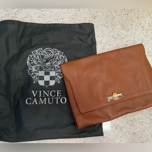Vince Camuto large brown cluth